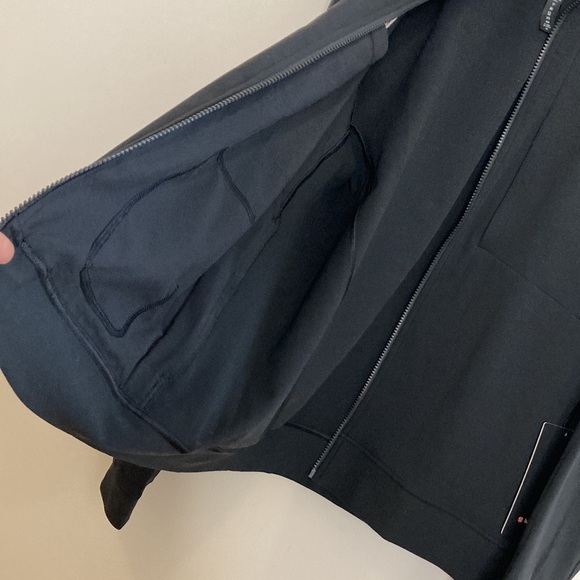 New Lululemon Sojourn Jacket Mens XXL Black Warpstreme Classic Fit Queens Logo - Picture 10 of 16